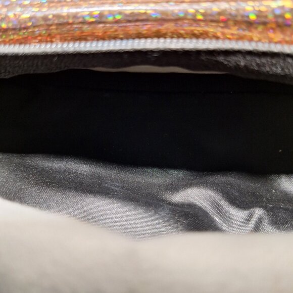 Vibedration Sling/Fanny Pack - Pink - Used - Picture 7 of 15